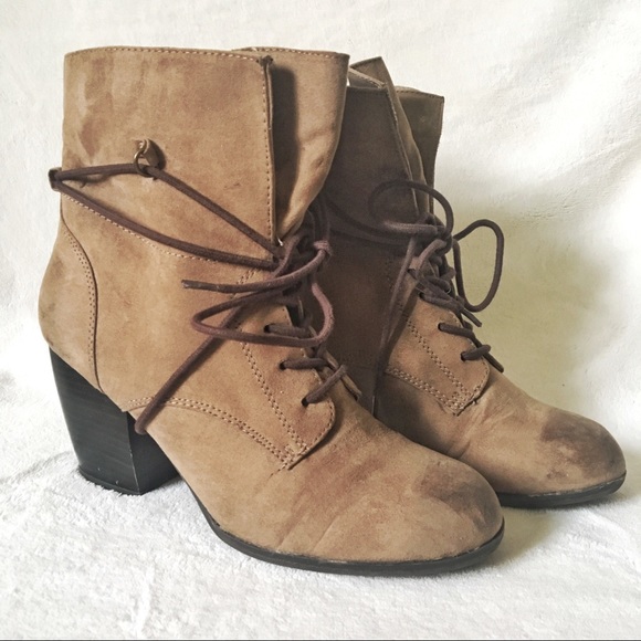 qupid lace up booties